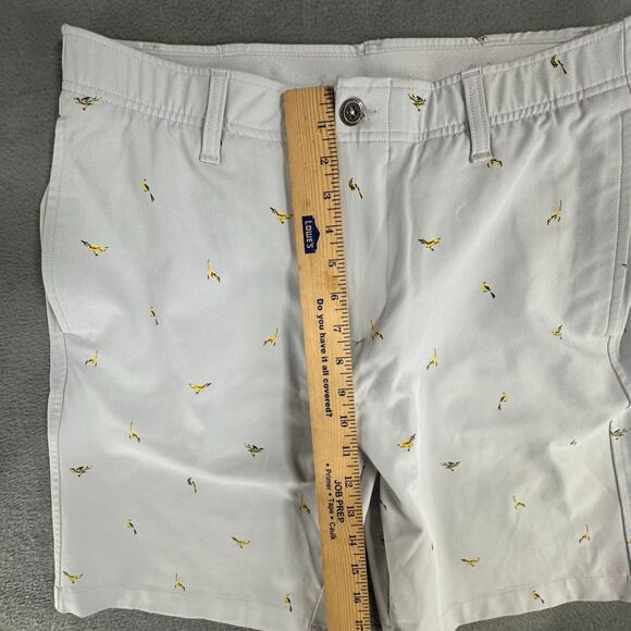 Under Armour UA Golf AOP Bird Printed 10” Shorts 1377303 Mens Size 34 Gray - Picture 14 of 15